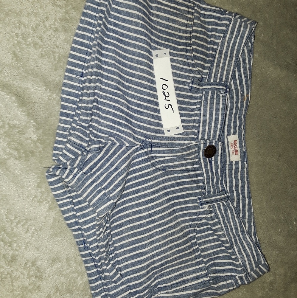 Mossimo shorts